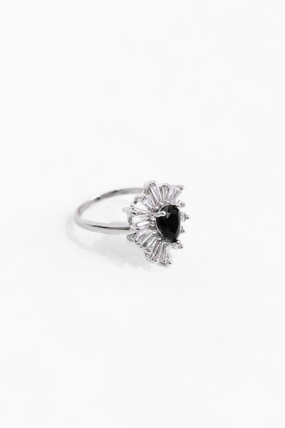 Drop Shape Black Stone Ring. - Cougar Clothing