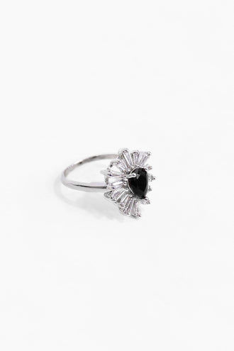 drop-shape-black-stone-ring.-women-ring-summer-v-1-2024-aura-cougar-c---