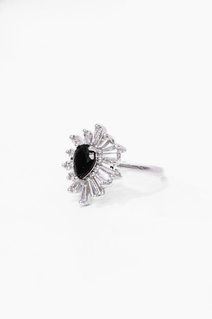 Drop Shape Black Stone Ring. - Cougar Clothing