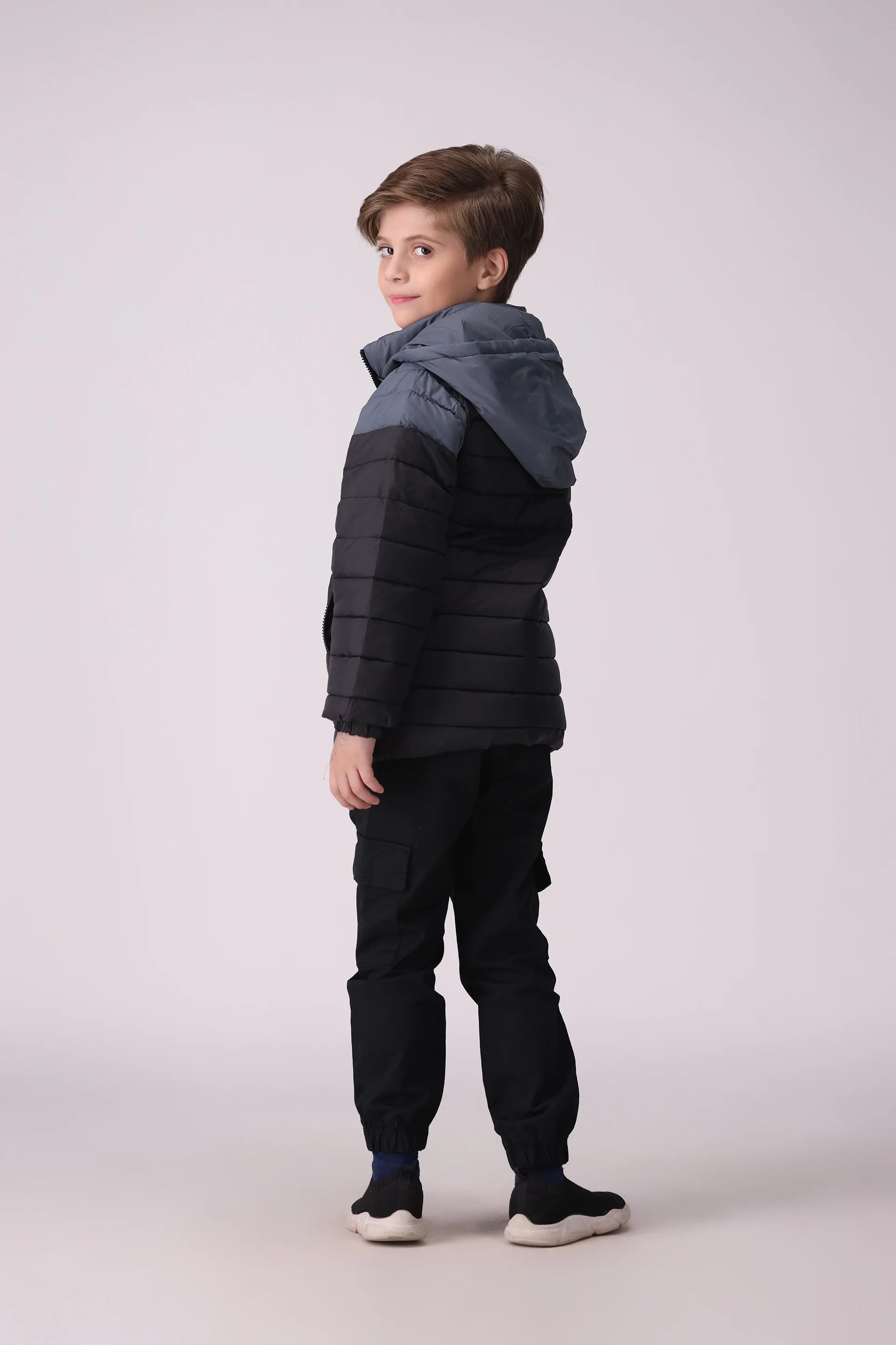 Color Block Jacket With Detachable Hood Boy Jacket Winter 2024 COUGAR- (Boy Junior Winter 2024)