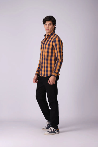 Regular Fit Single Pocket Checkered Casual Shirt