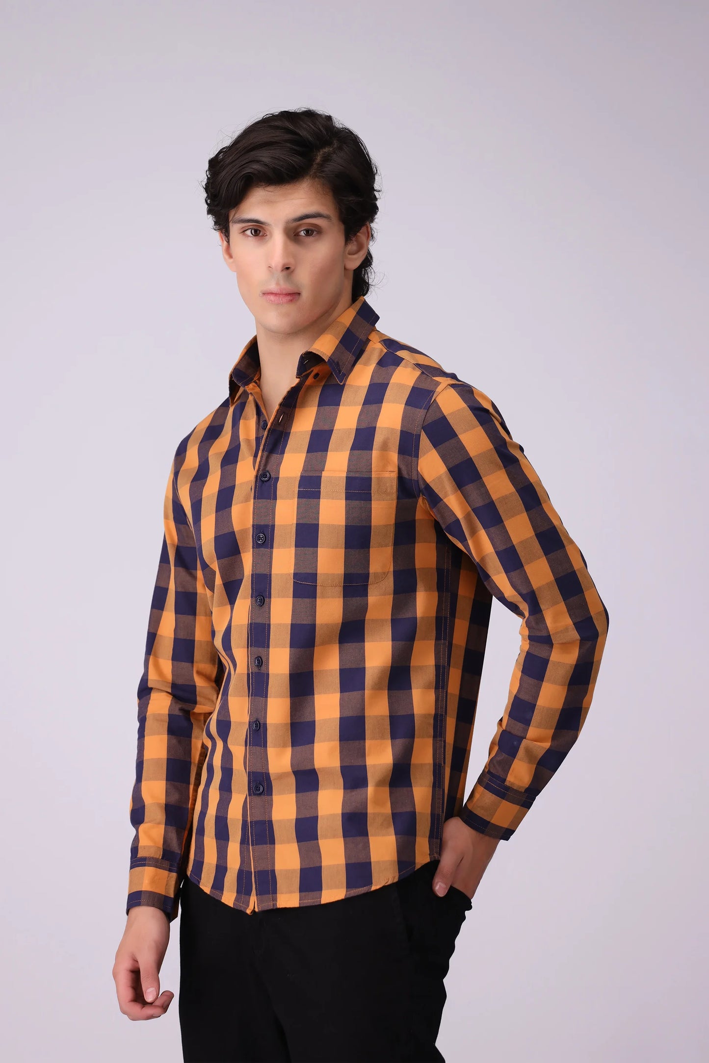 Regular Fit Single Pocket Checkered Casual Shirt