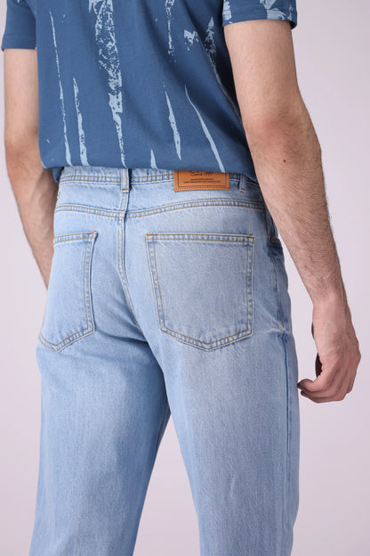 Straight Fit Jeans