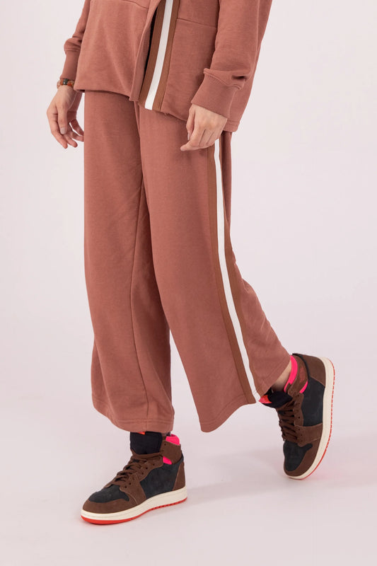 Oversized Side Striped Trousers Women Trouser Fall 2024 Core Comfort COUGAR- (Women Fall 2024) XS Brown 