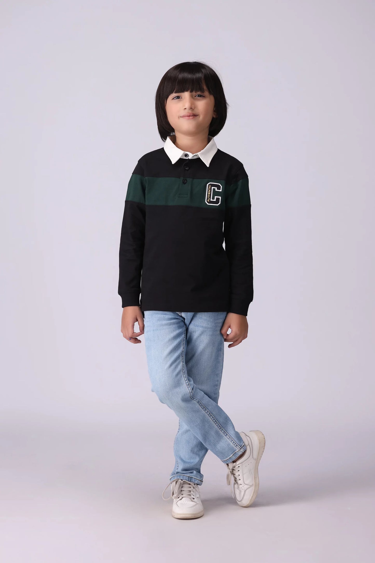 Color Block Polo With Applique Letter Boy Polo Fall 2024 COUGAR- (Boy Junior Fall 2024)   