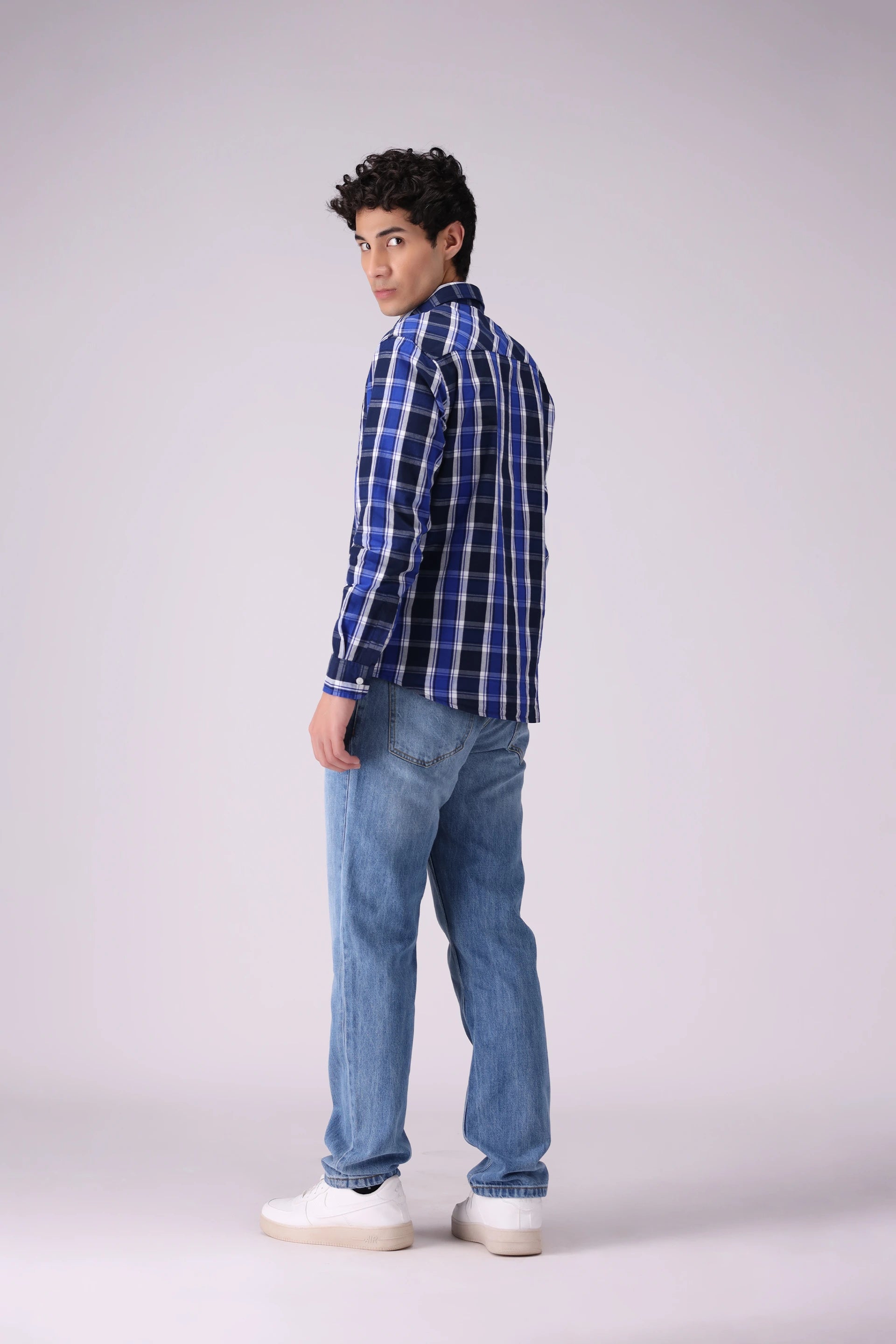 Regular Fit Checkered Shirt With Patch Pocket Men Shirt COUGAR (S V-1 2025)