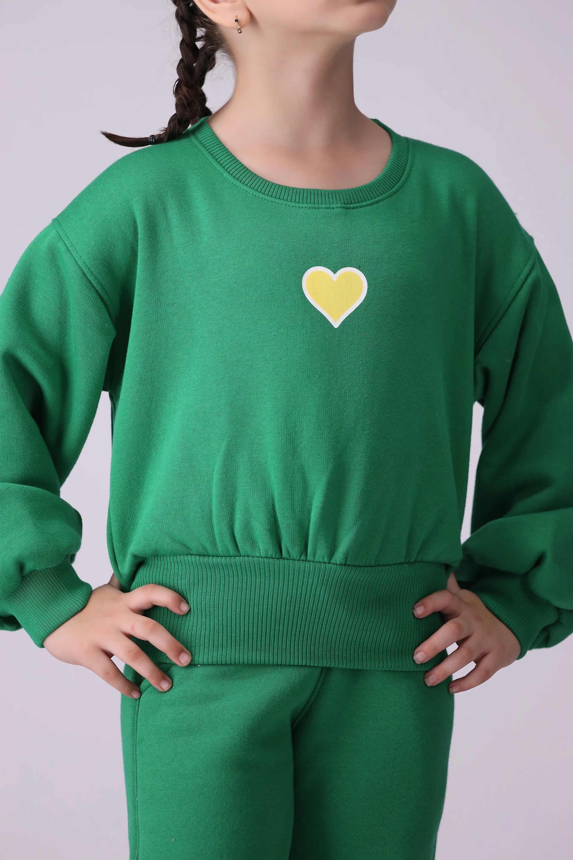 Ribbed Hem Graphic Sweatshirt Girl Sweatshirt Winter 2024 COUGAR- (Girl Junior Winter 2024)   