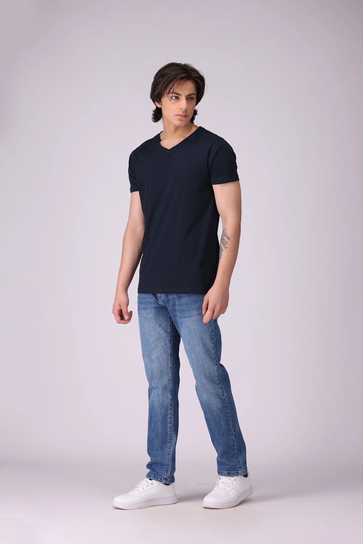 V-Neck T-Shirt Men Tee COUGAR (S V-1 2025)