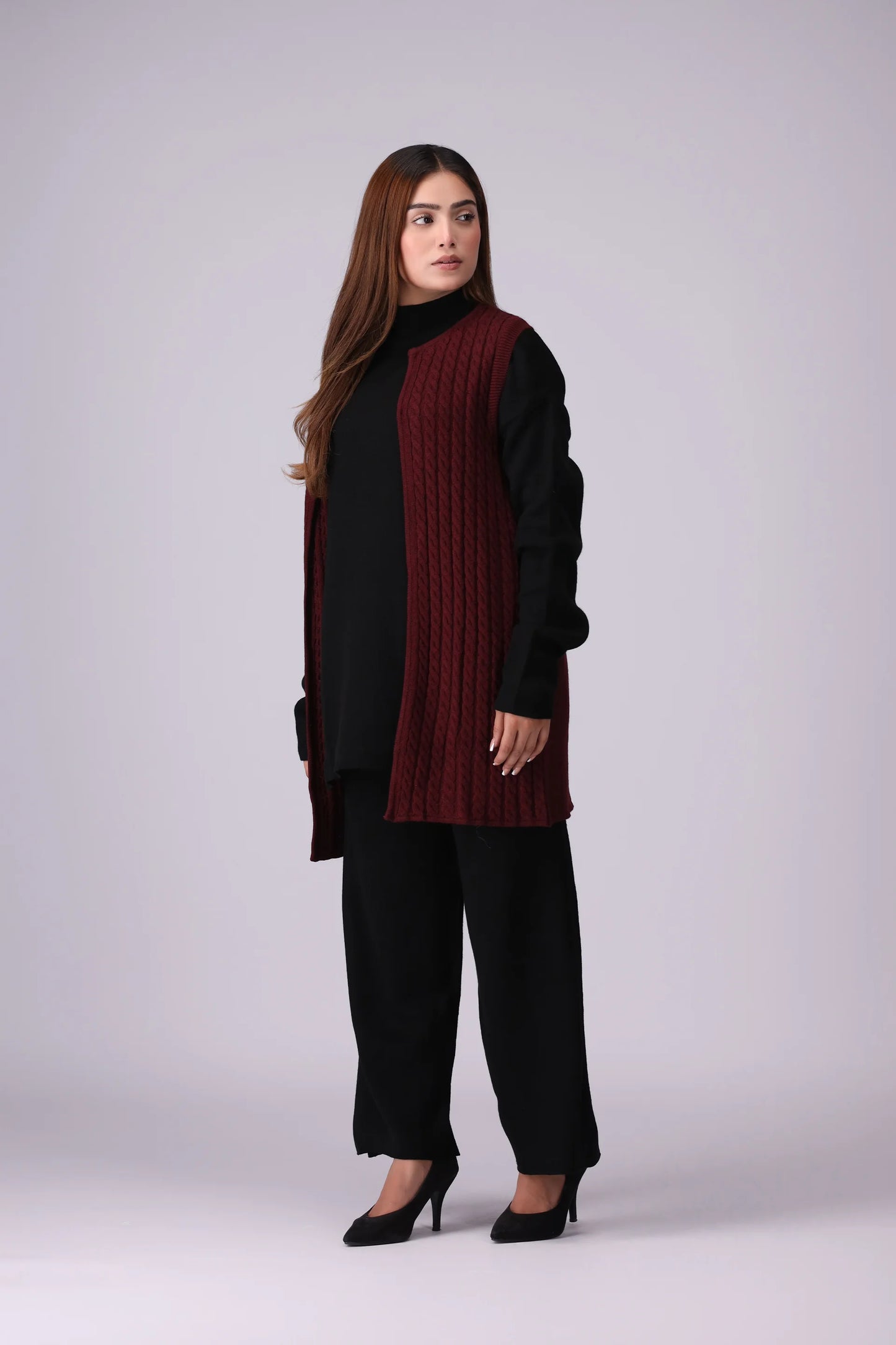 Cable Knit Sleeveless Cardigan Women Sweater Winter 2024 Knit Story COUGAR- (Women Winter 2024)   